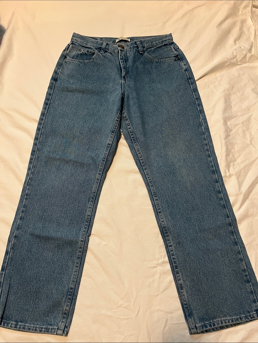 Vintage Lee Rider’s Straight Leg Women's Jeans in Medium Blue Wash